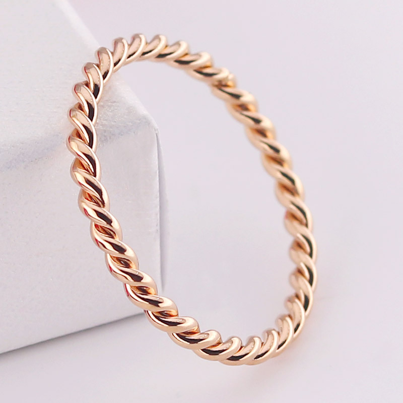 Anillo minimalista de acero in - Event Suppliers reseña y precio